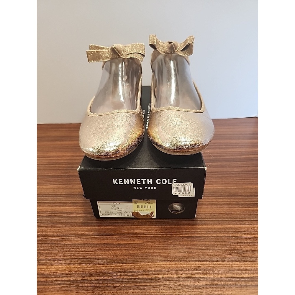 Beautiful Kenneth Cole Reaction Women's 6 Rose‎ Gold Bow Ballet Flats